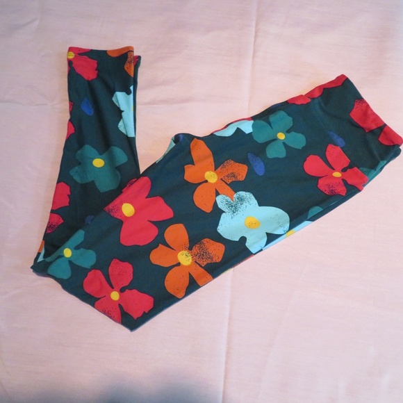 LuLaRoe Leggings in floral print - Picture 4 of 5